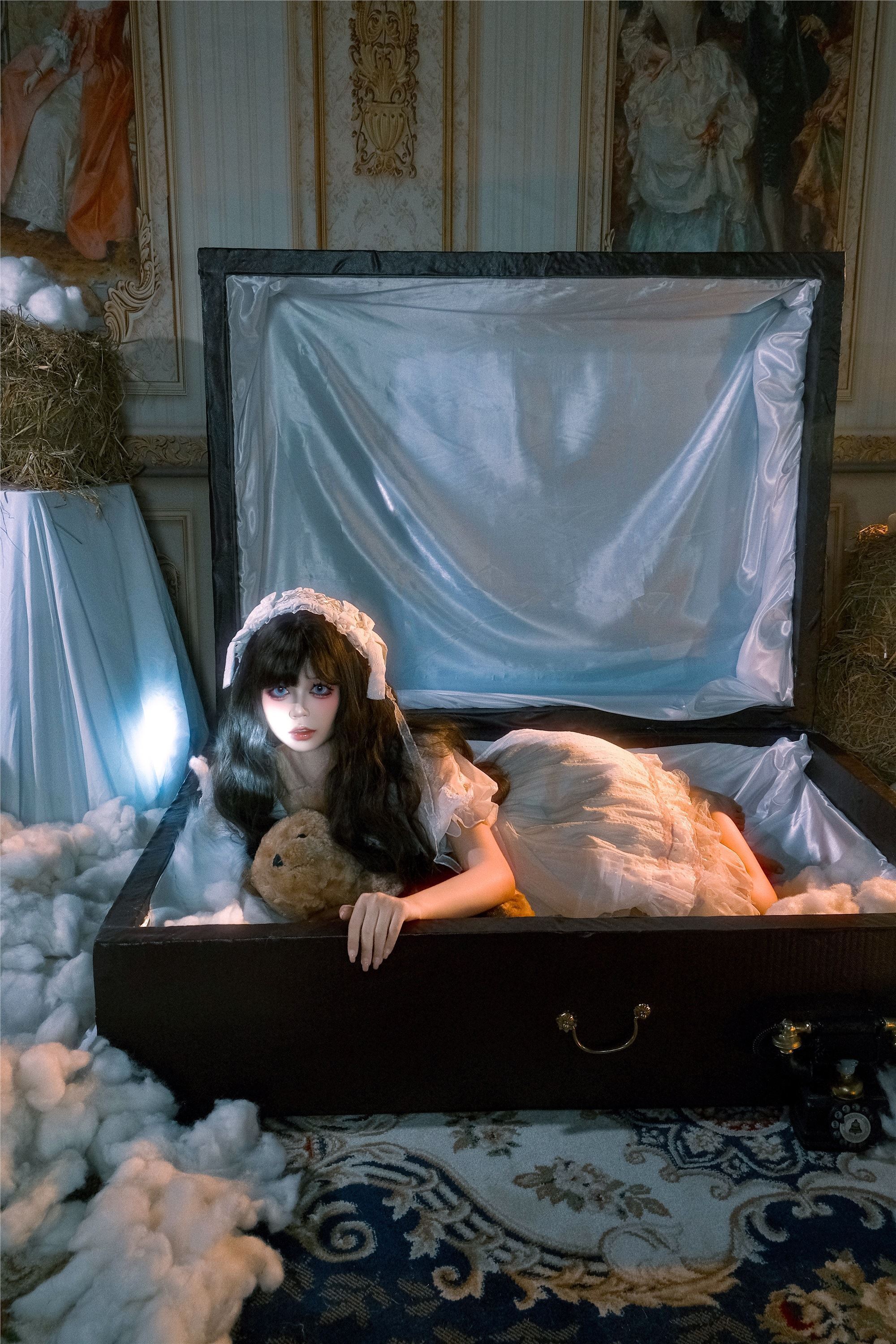 YITUYU艺图语 2025.01.21 皮箱里面的洋娃娃 蘑菇